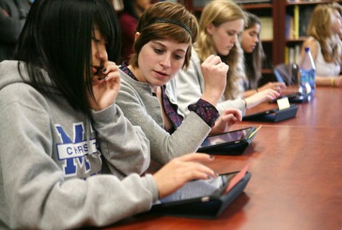 Ebook a scuola, un passo in avanti