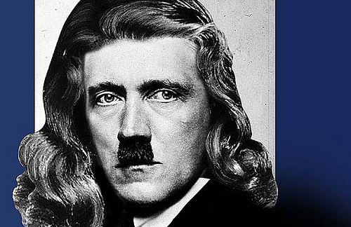 Hitler, in un libro la scoperta: trasformarlo in donna?