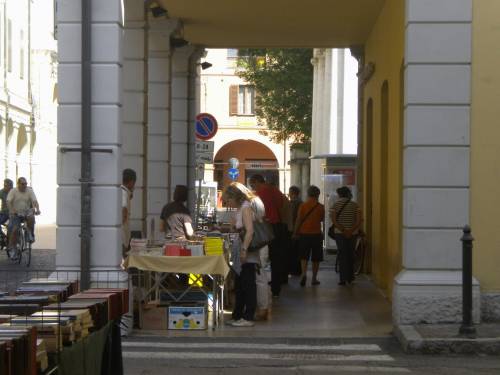 Bibliografica: scambio e acquisto di libri usati a Cento