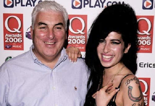 Amy Winehouse: nel 2012 biografia scritta dal padre Mitch