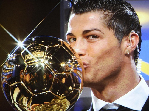Cristiano Ronaldo: in arrivo la sua biografia