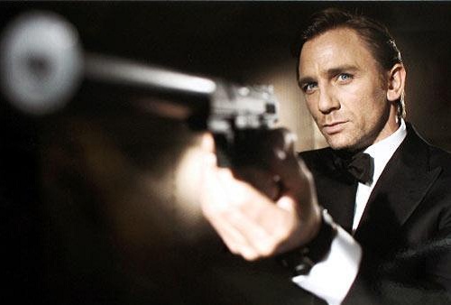 Amazon detiene i diritti dei libri ed ebook di James Bond in Usa