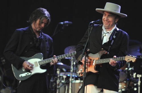 Scrittore ammette bugie in biografia di Bob Dylan