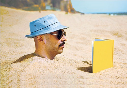 Letture estive: portare o no l'eReader in spiaggia?