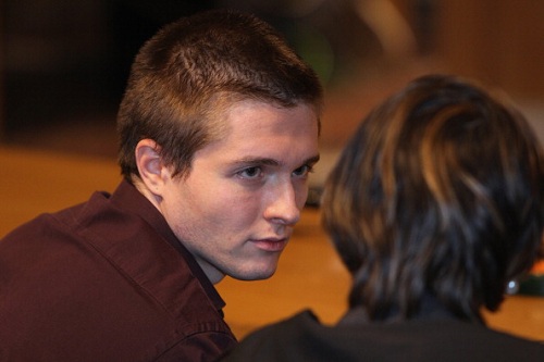 Raffaele Sollecito: esce il 18 settembre "Honor bound"