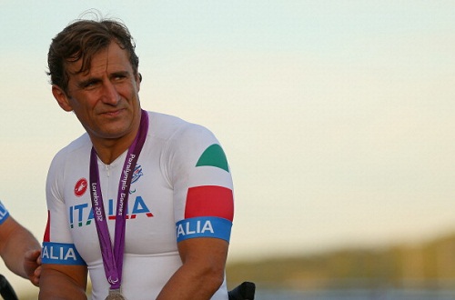 Alex Zanardi: biografia tra le più vendute a Natale