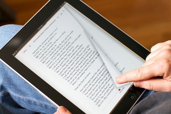 Libri universitari presto su eReader grazie a Sony