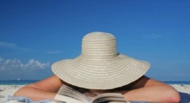 estate 2013 quattro libri gialli spiaggia